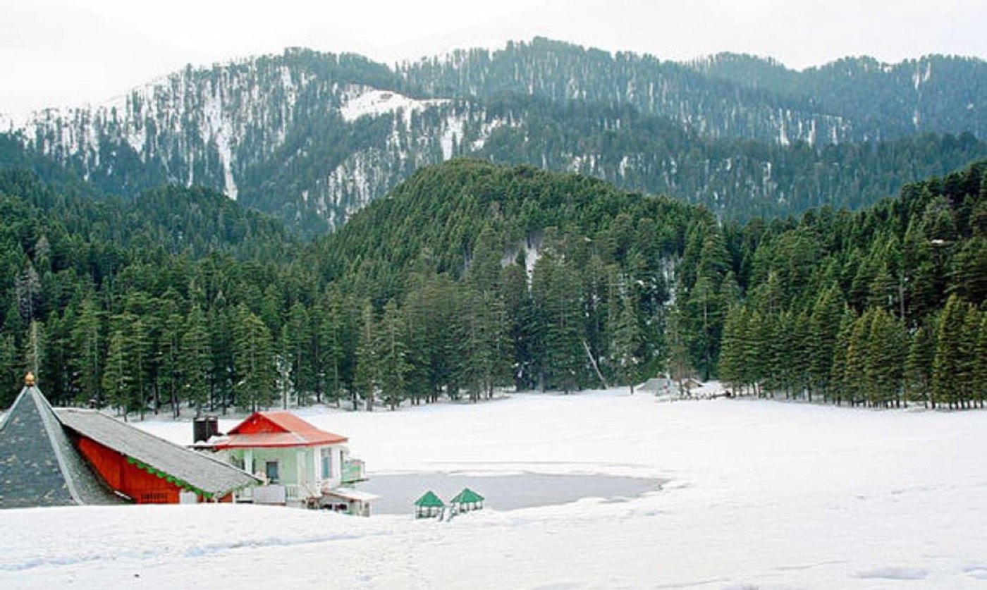 Deluxe hotel Dalhousie tour package